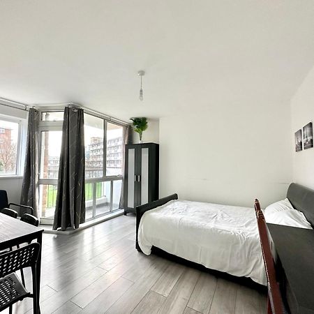 Fabulous 3 Bedroom Flat Sleeps 6 Londres Exterior foto