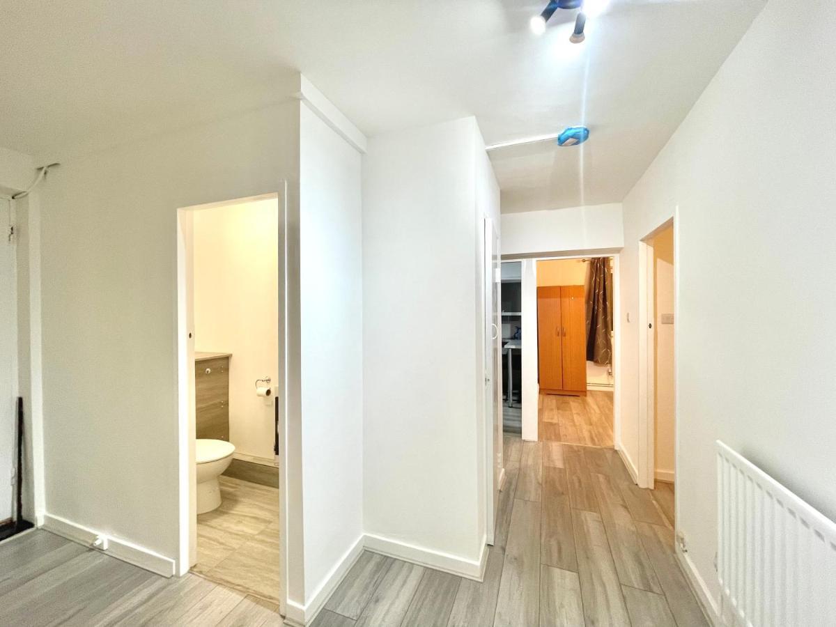 Fabulous 3 Bedroom Flat Sleeps 6 Londres Exterior foto